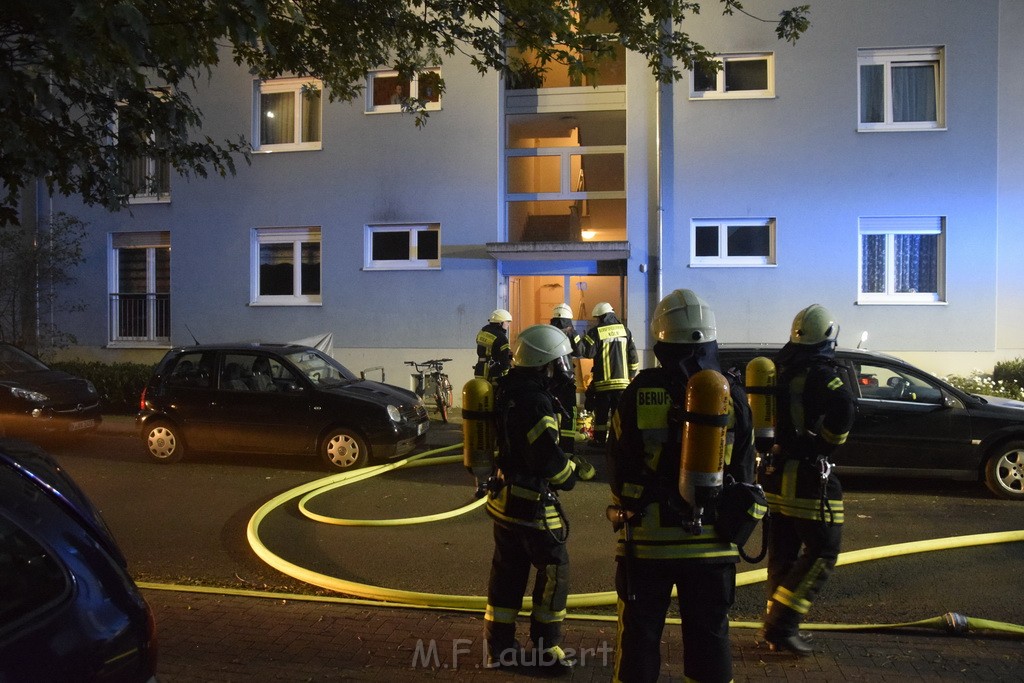 Feuer 2 Y Kellerbrand Koeln Ostheim Ruppinerstr P051.JPG - Miklos Laubert